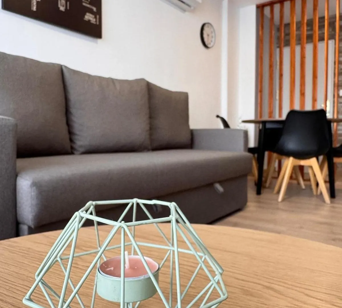 Nice Apartment 150 Meters From The Beach ベナルマデナ